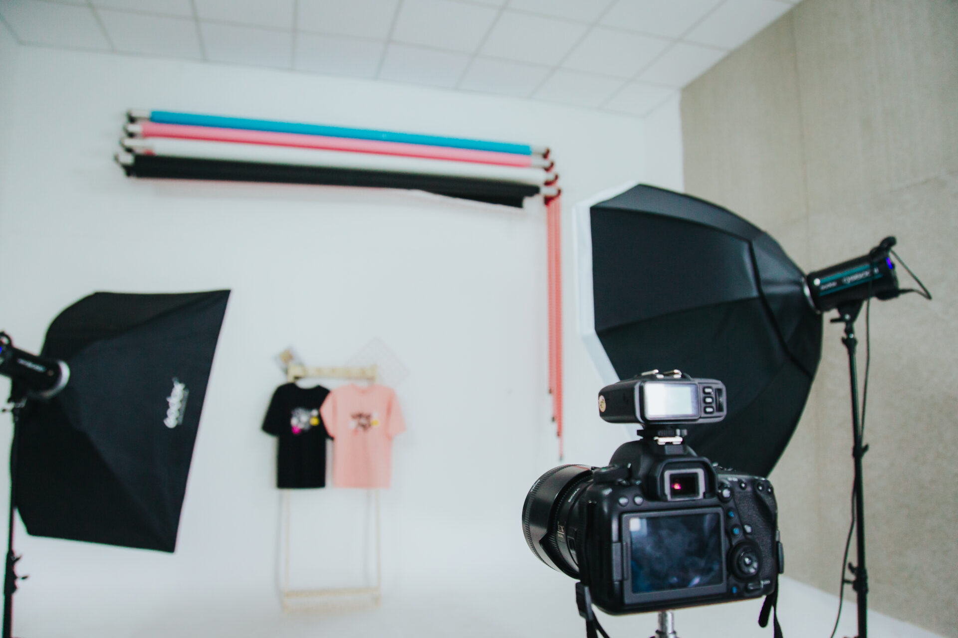 Chụp profile sản phẩm tại studio