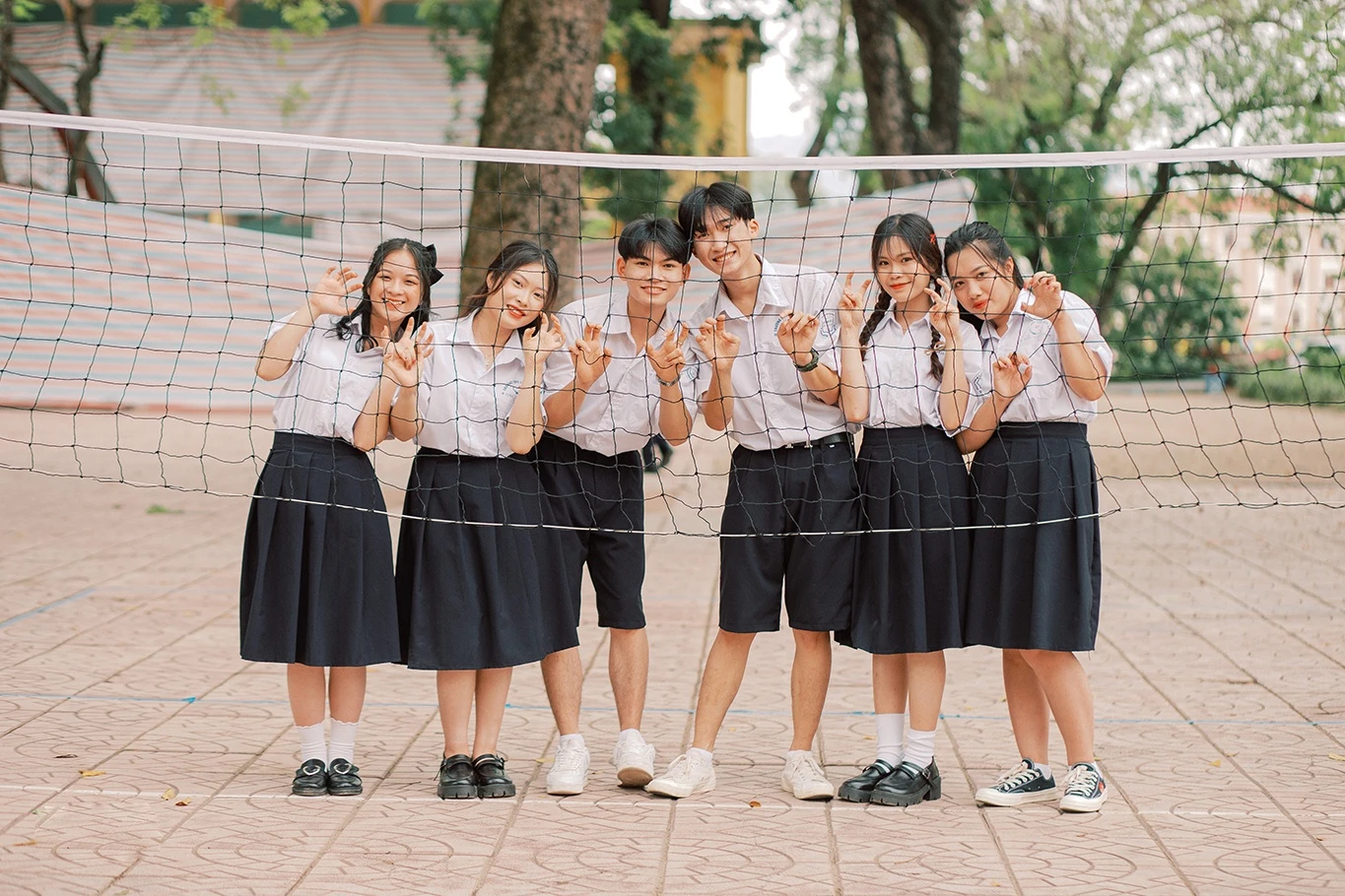 Thuê đồ đồng phục học sinh nam Thái Lan