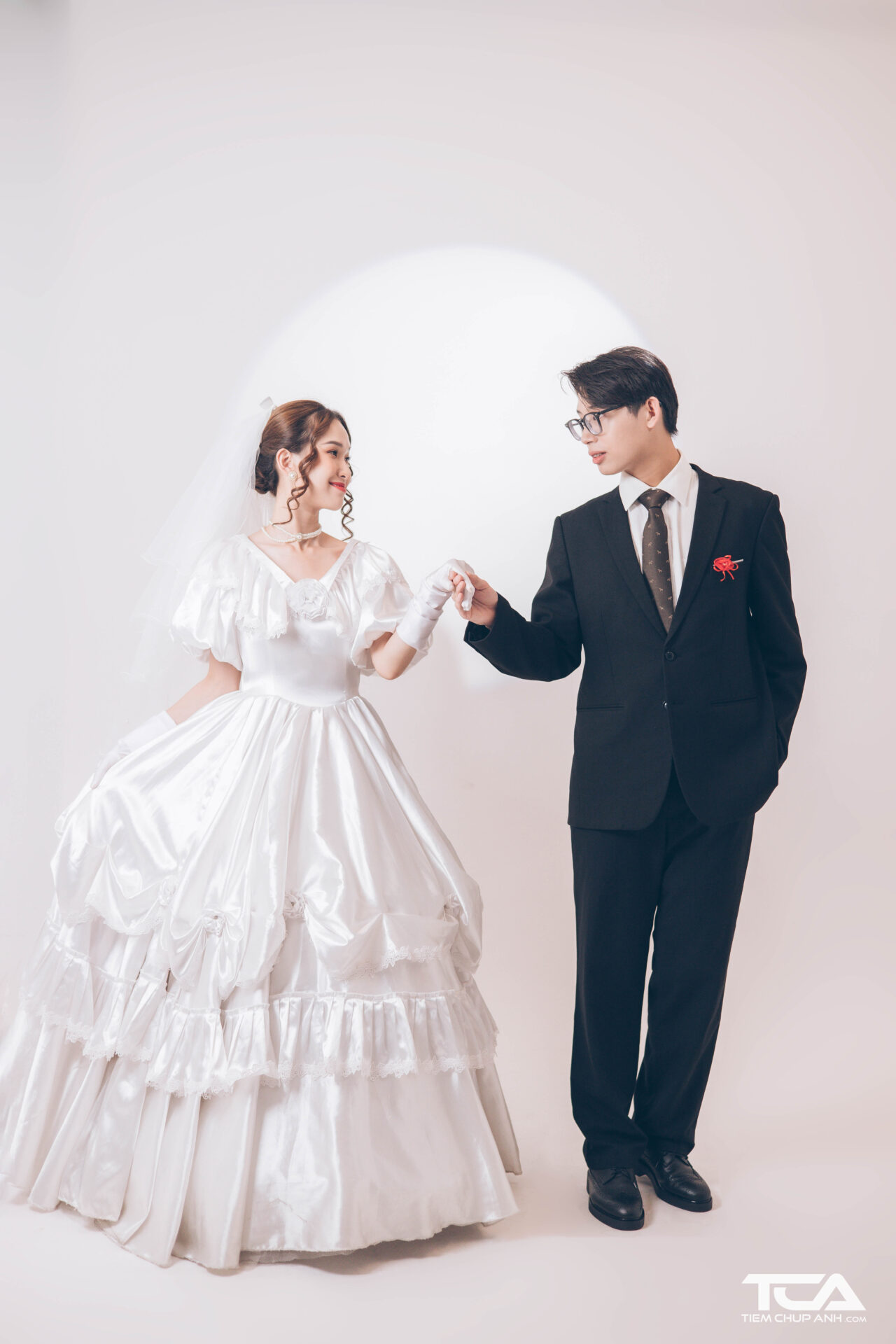 chụp ảnh cưới giá rẻ ở sài gòn
