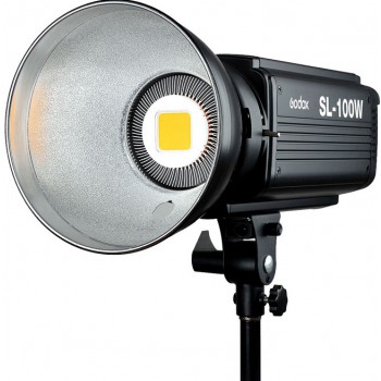 Thuê bộ đèn chụp studio godox