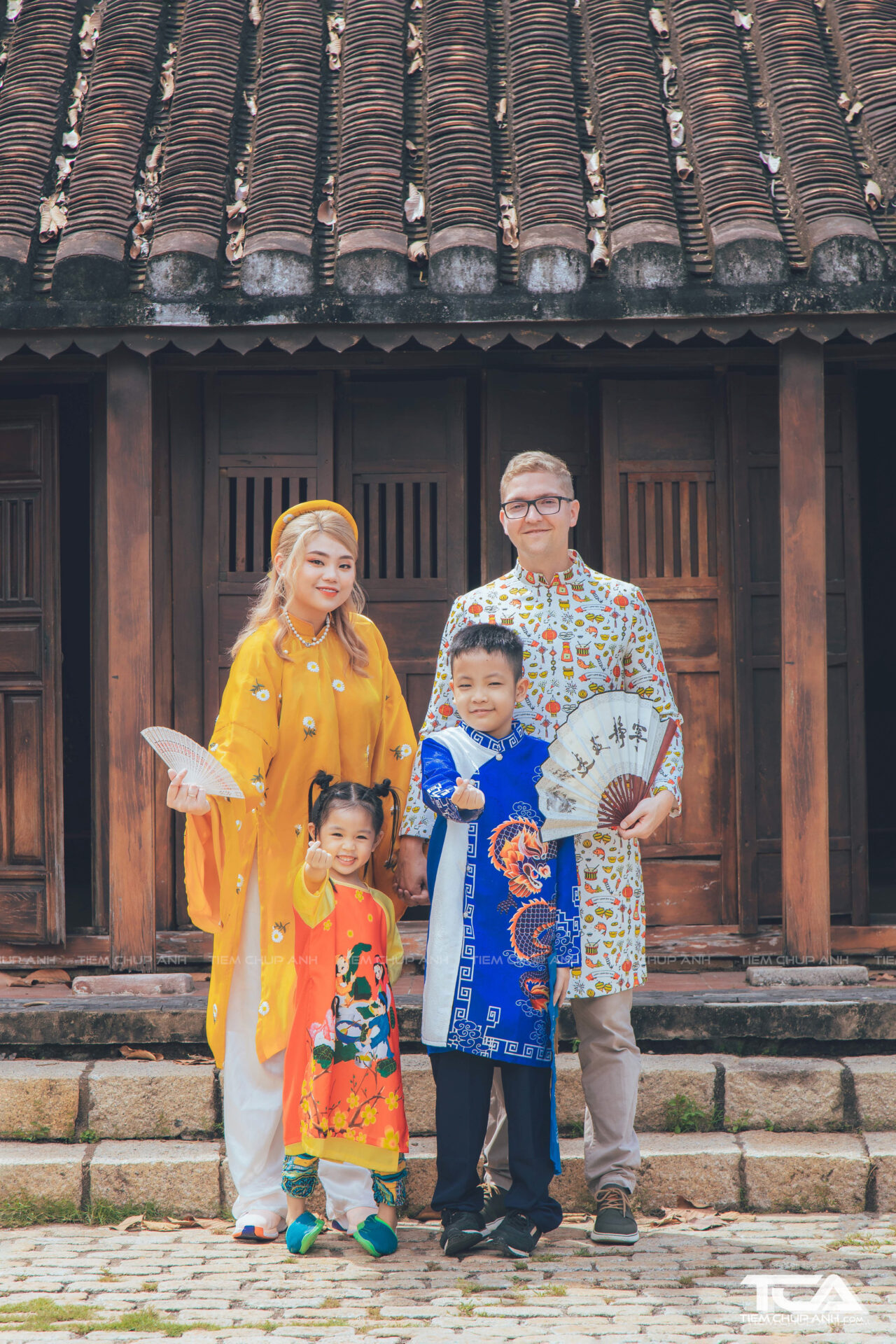chụp ảnh gia đình áo dài
