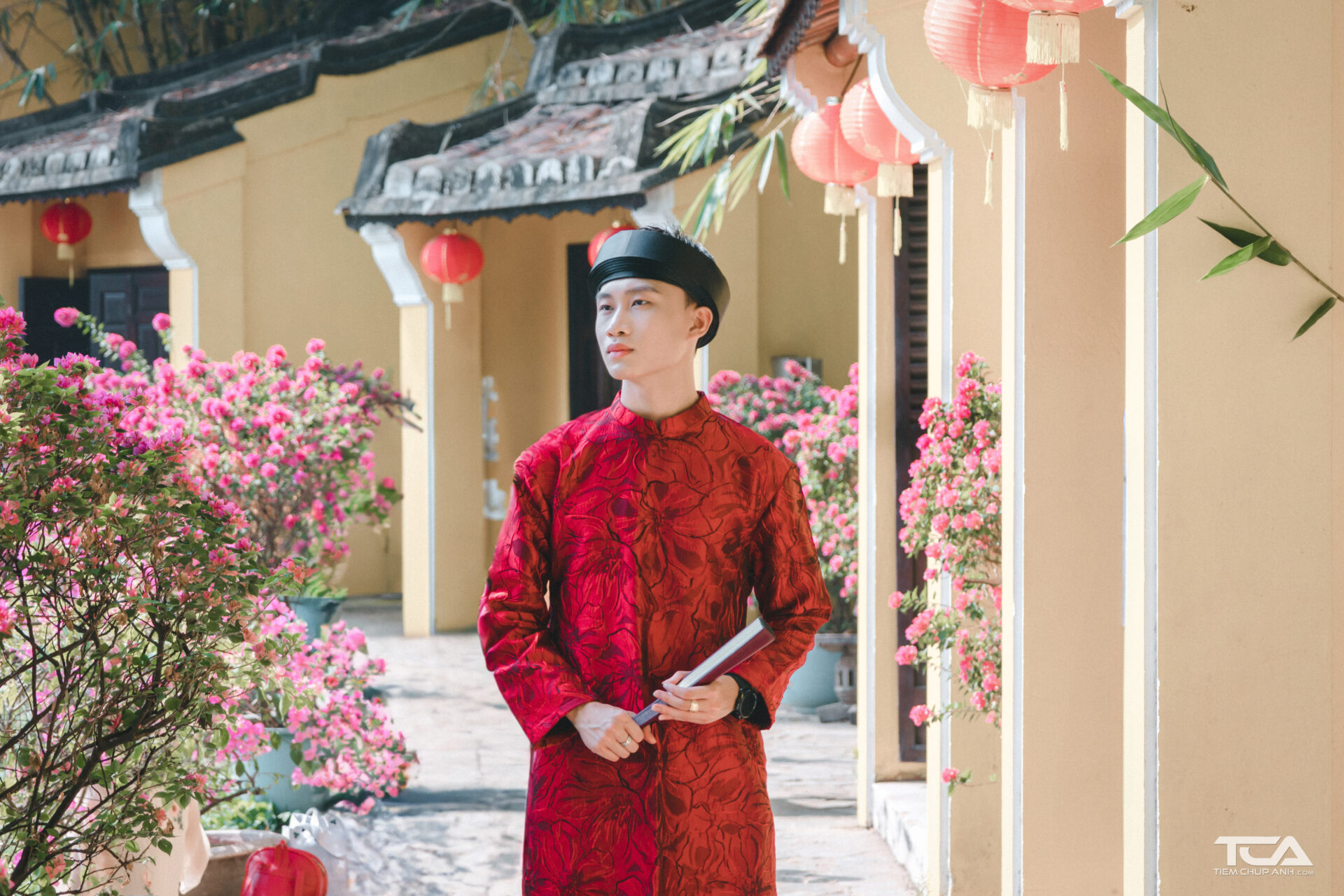 Chụp ảnh Tết cho nam