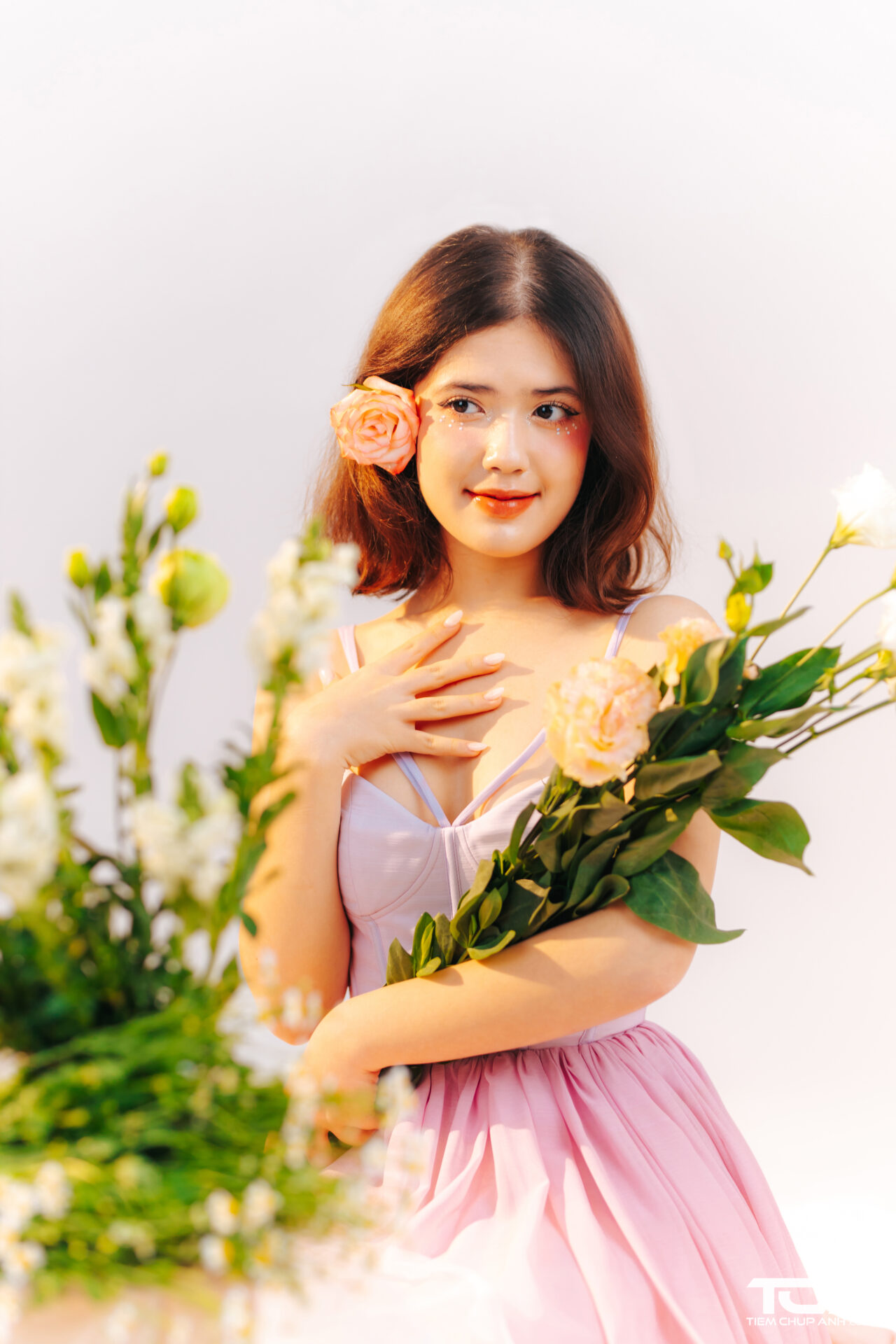 chụp ảnh cận mặt với hoa đẹp