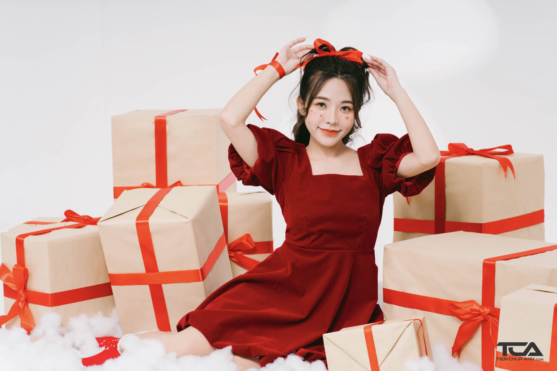 cách chụp ảnh với cây thông noel