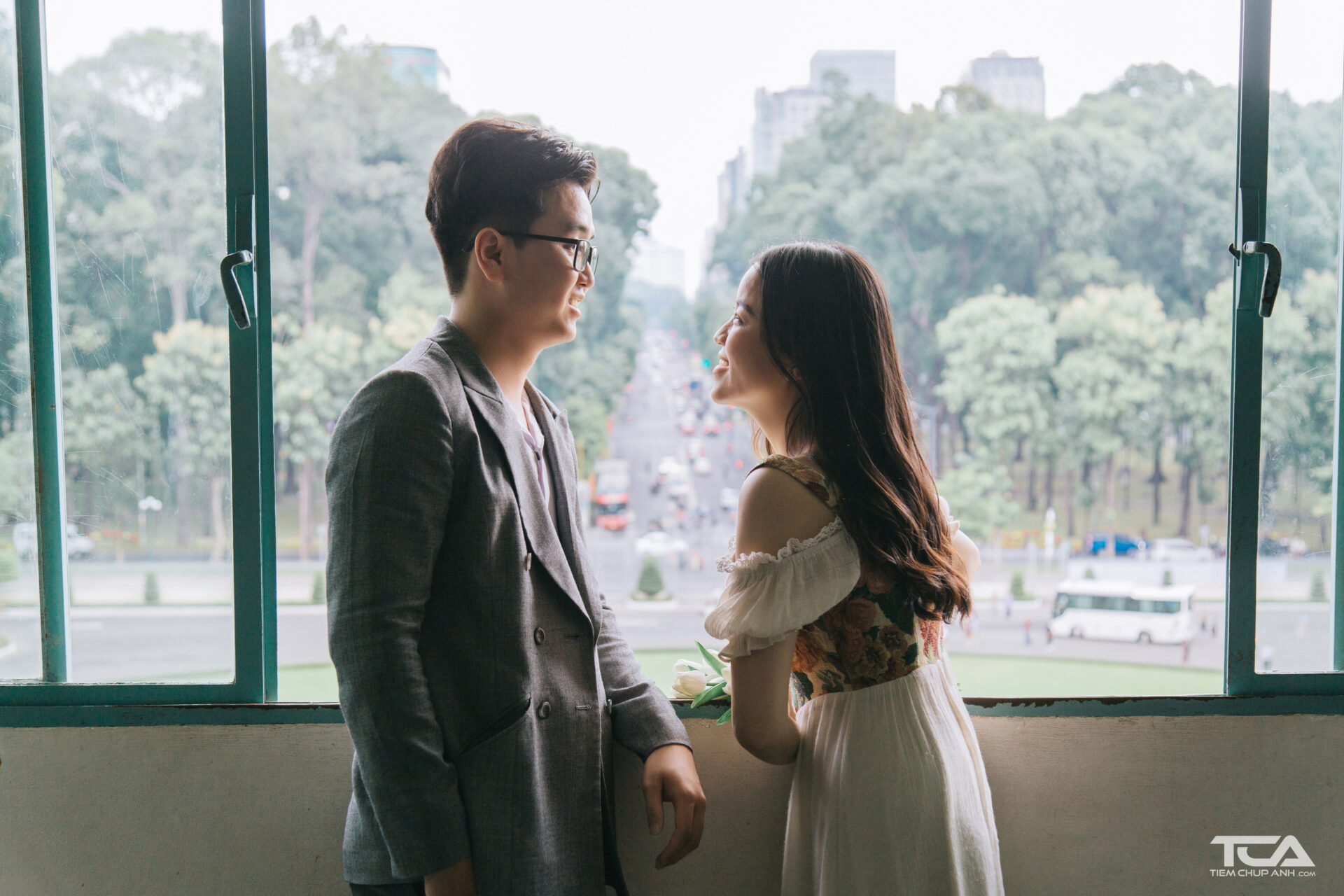 kiểu chụp hình với người yêu