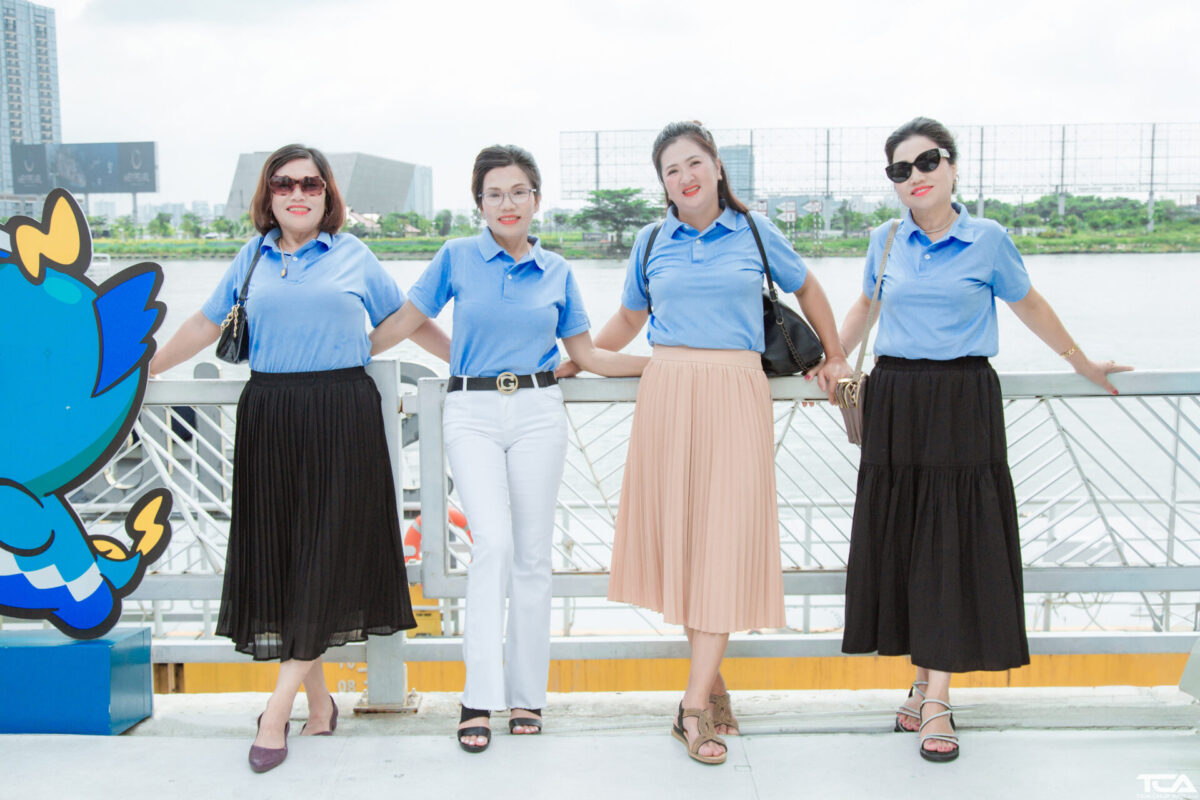 chụp ảnh đi du lịch tham quan ở tphcm