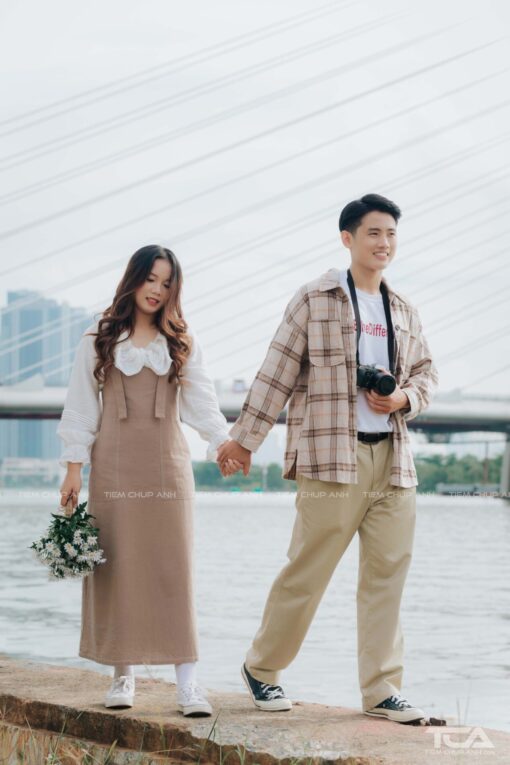 chụp hình ở bến bạch đằng