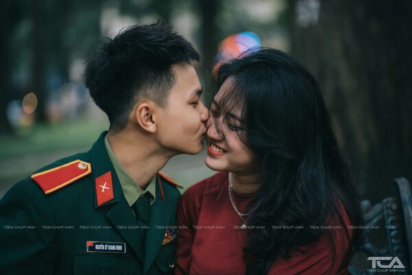 kiểu chụp hình cho các cặp đôi