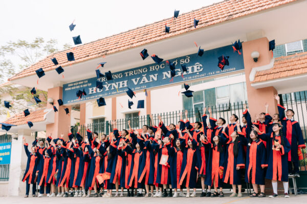 đồ chụp kỷ yếu