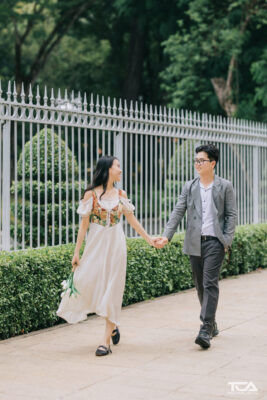 tạo dáng chụp hình cặp đôi