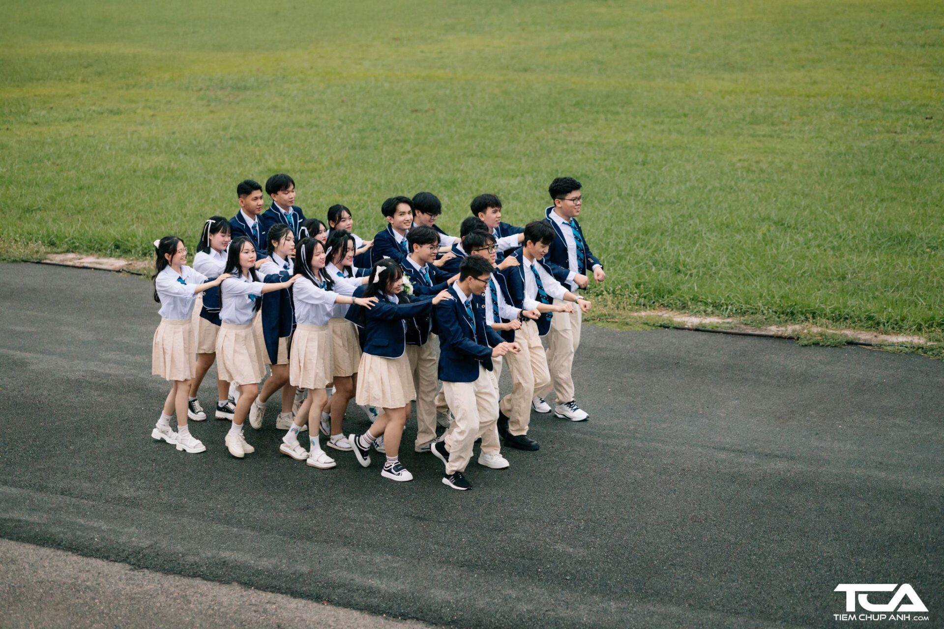 địa điểm Chụp ảnh kỷ yếu ở Phú Tân