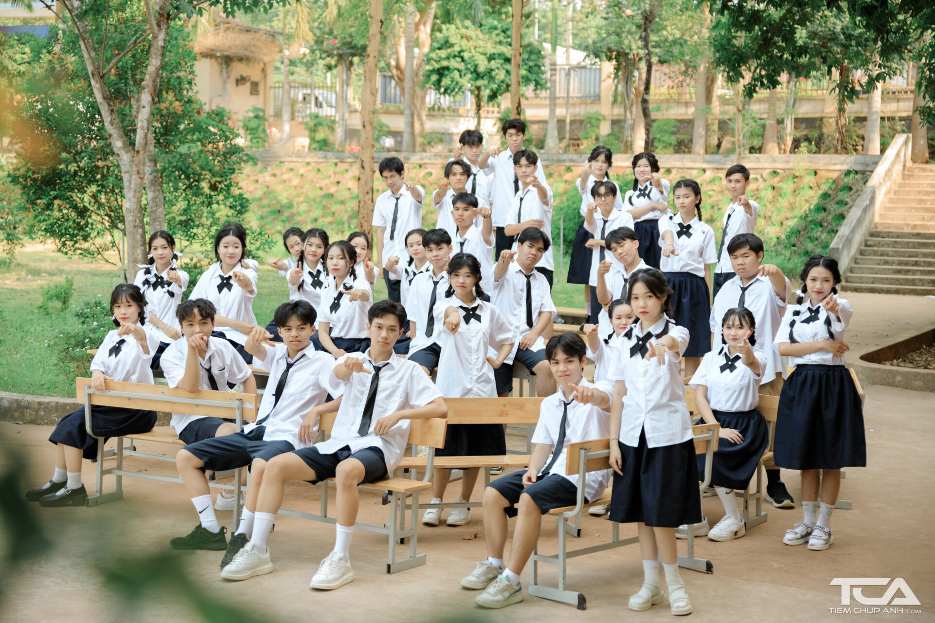 kỷ yếu Kon Tum