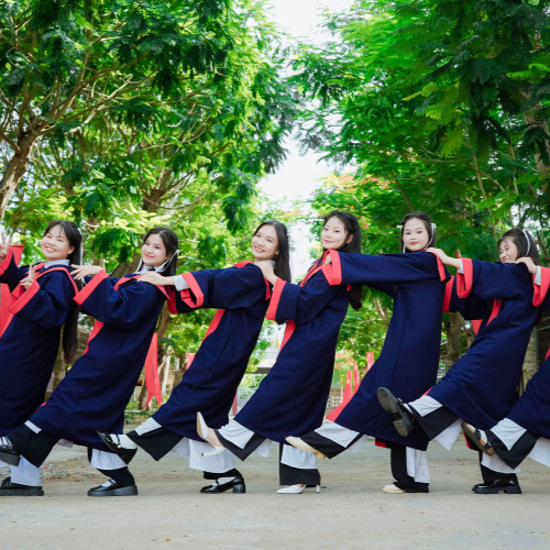 studio chụp kỷ yếu Đăk Glei